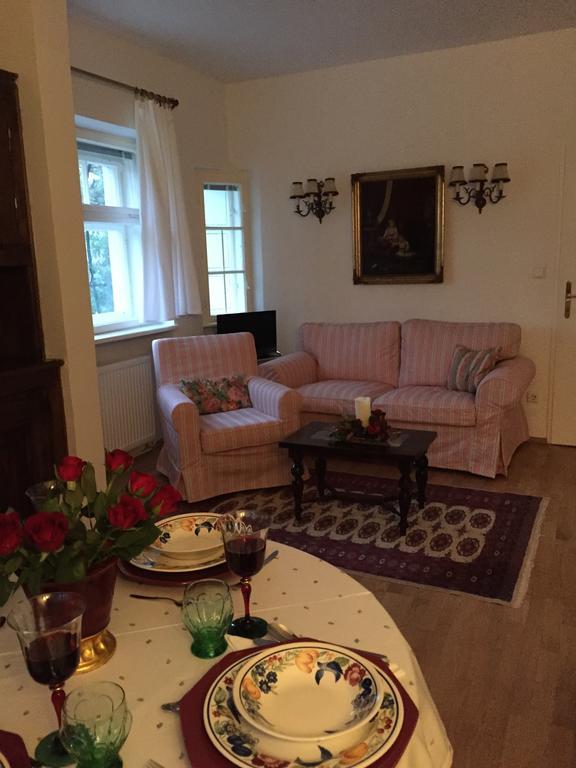 Exquisites Gartenapartment In Eleganter Jugendstilvilla Viena Quarto foto